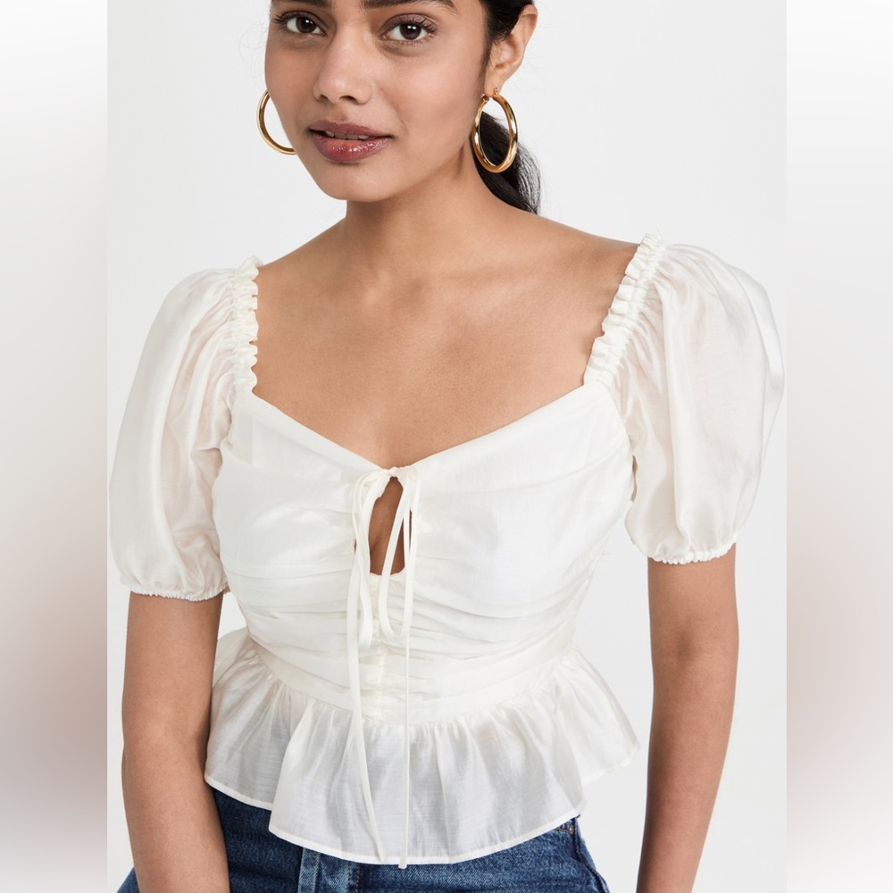 Wayf Women’s Small Off White Ruched Ruffle Short Sleeve Top